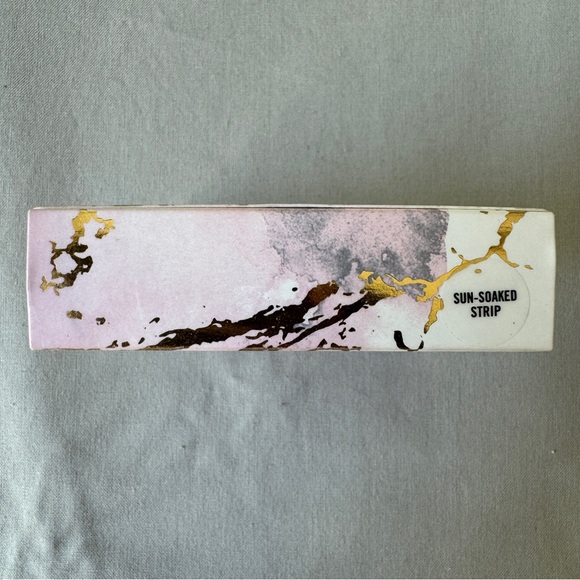 MAC Cosmetics Next To Nothing Bronzing Powder - Picture 7 of 8